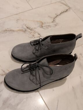 Dansko Gray Suede Lace-Up Women’s Boots Size 37
